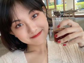女球迷采访：她是拜仁+意大利双料球迷，还擅长摄影与厨艺